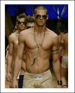 Hot Fashion Show