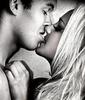 Kiss Blonde Girl 
