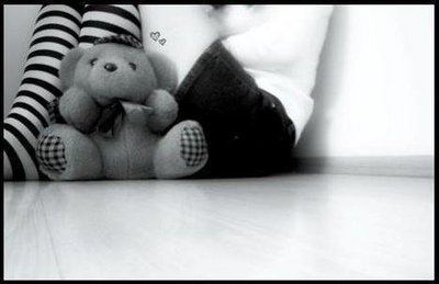 emo girls stuff, bear