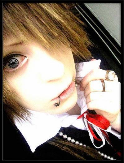 EMO EYE